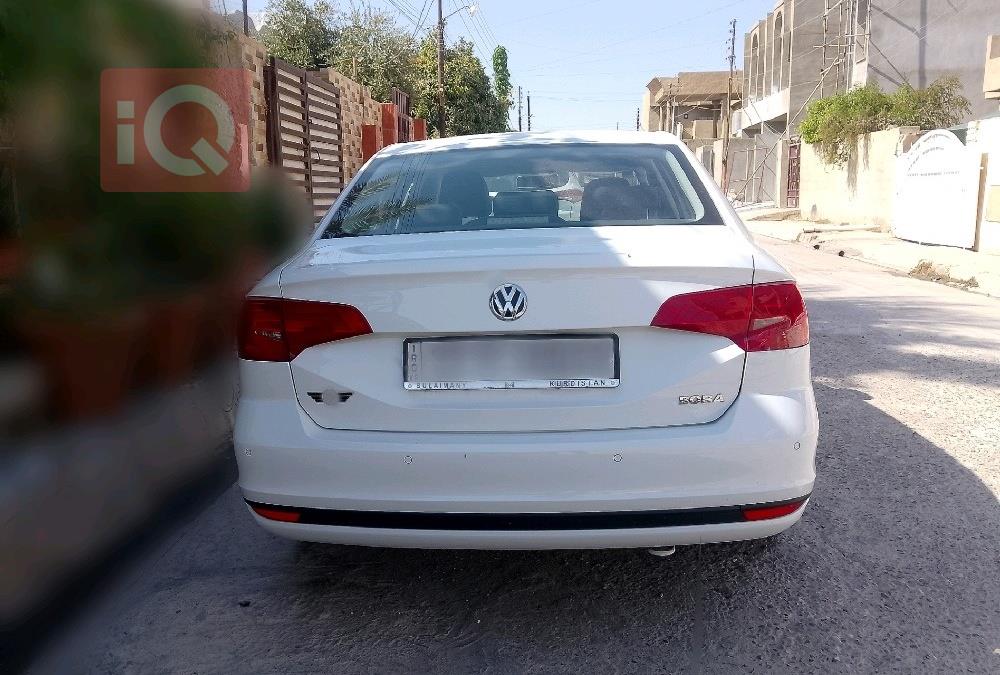 ڤۆڵکسواگن بۆڕا